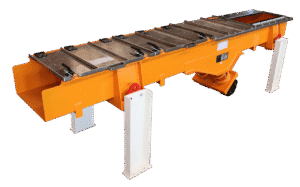 Suspended vibrating feeder for aluminium